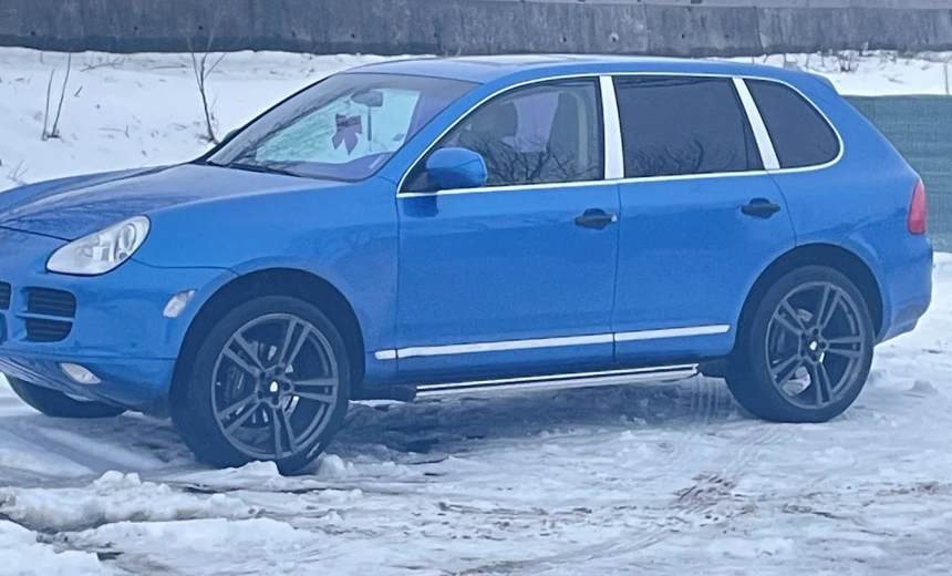 Porsche Cayenne 2005 Gasoline Automatic Image 1