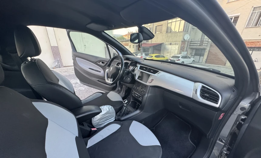 Citroen DS3 2011 Gasoline Manual Image 10