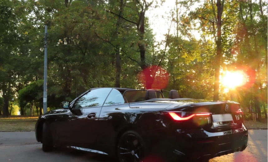 BMW 440 2023 Hybrid Electric/Gasoline Automatic Image 2