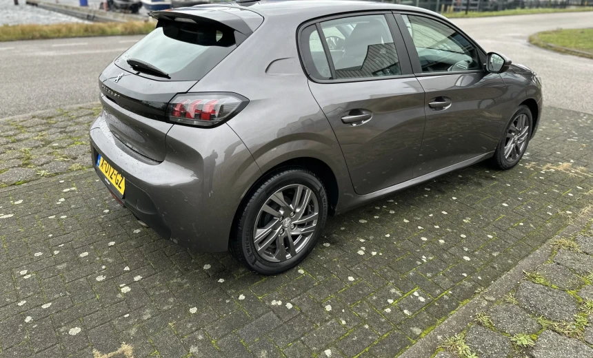 Peugeot 208 2021 Gasoline Manual Image 1