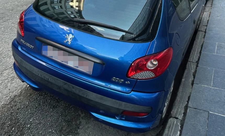 Peugeot 206 2011 Gasoline Manual Image 5