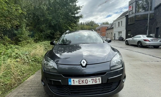 Renault Megane 2011 Diesel Manual Image 6