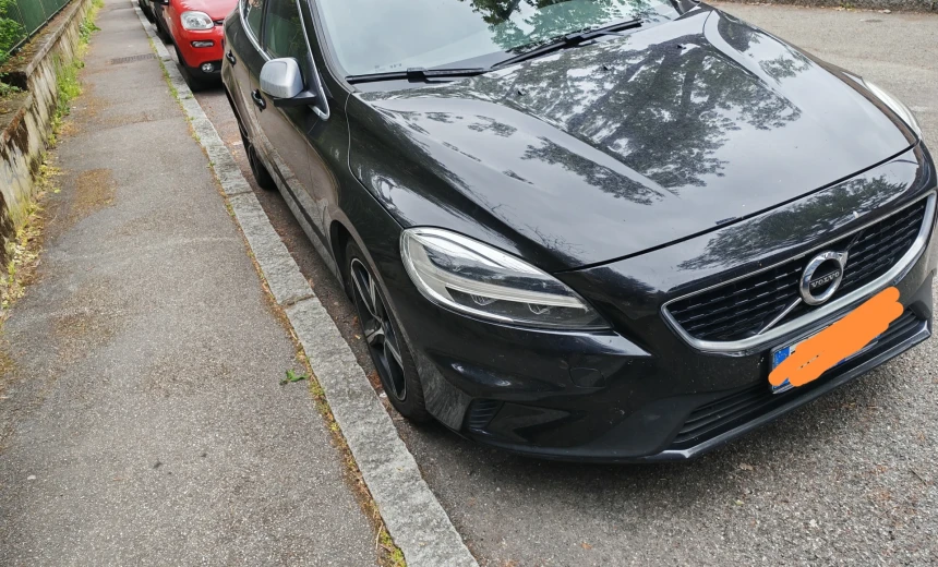 Volvo V40 2017 Diesel Manual Image 5