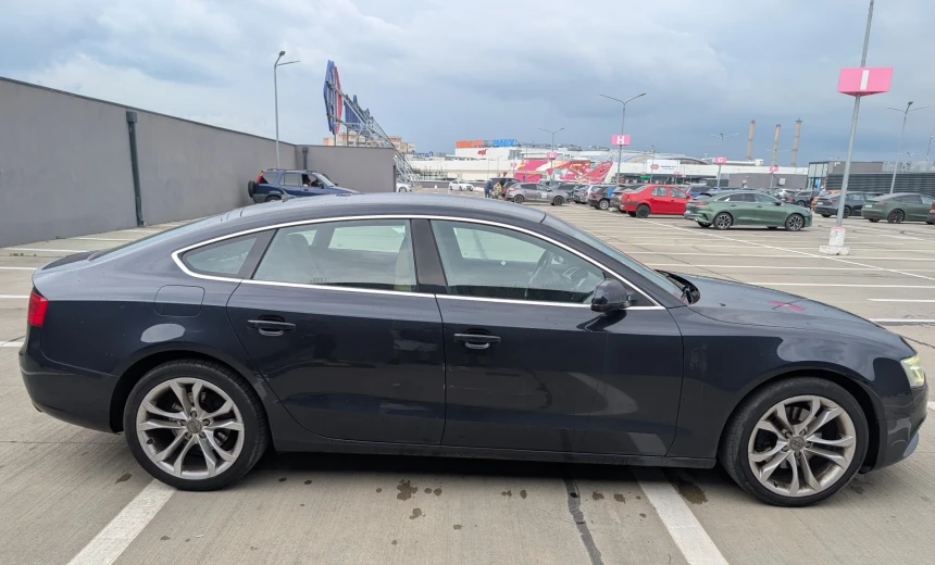 Audi A5 2012 Gasoline Manual Image 4