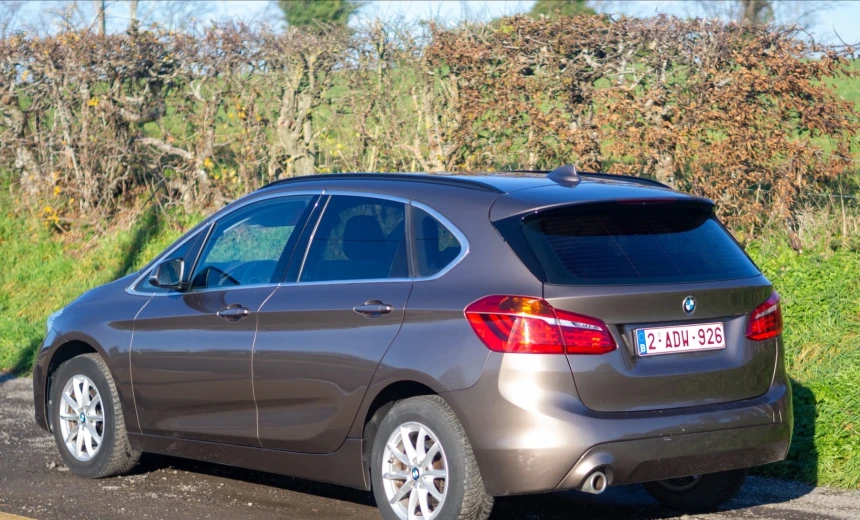 BMW 216 2018 Gasoline Manual Image 2