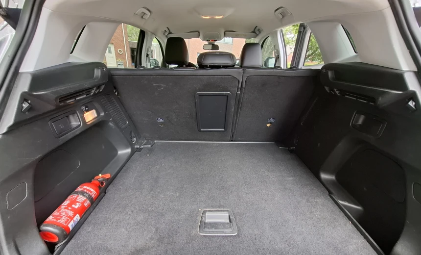 Opel Grandland X 2019 Gasoline Manual Image 3