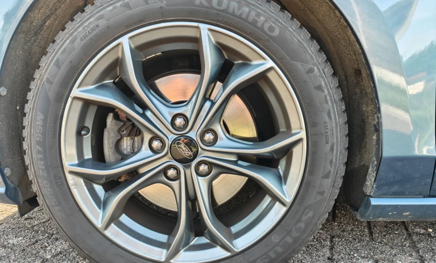 Ford Focus 2020 Hybrid Electric/Gasoline Manual Image 3