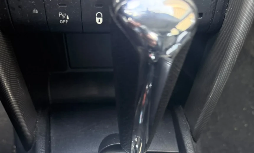 Peugeot 207 2007 Gasoline Automatic Image 8