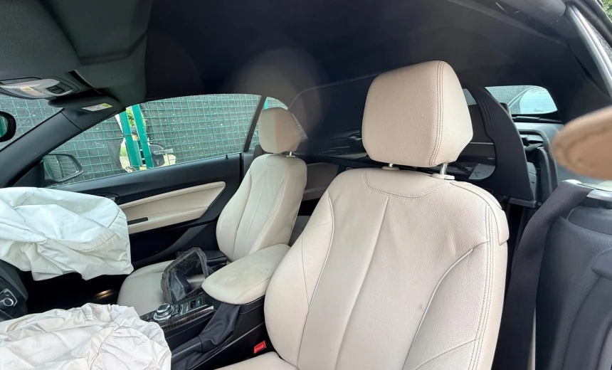 BMW 218 2015 Gasoline Automatic Image 8
