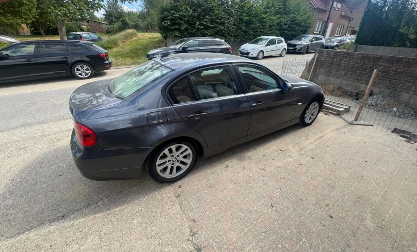 BMW 318 2008 Diesel Manual Image 12