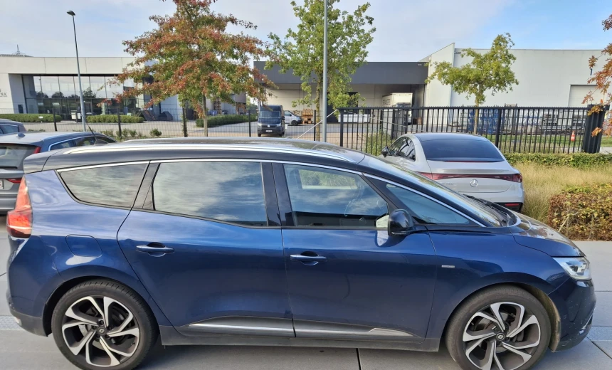 Renault Grand Scenic 2018 Diesel Automatic Image 13