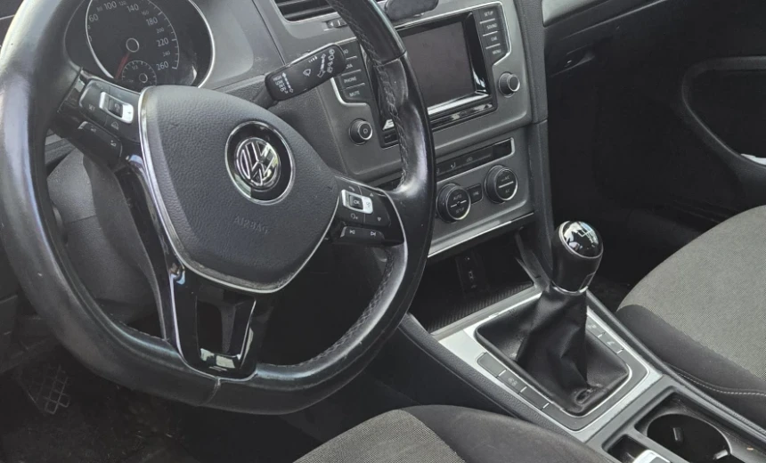 Volkswagen Golf Variant 2014 Diesel Manual Image 5