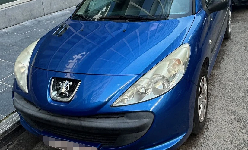 Peugeot 206 2011 Gasoline Manual Image 3