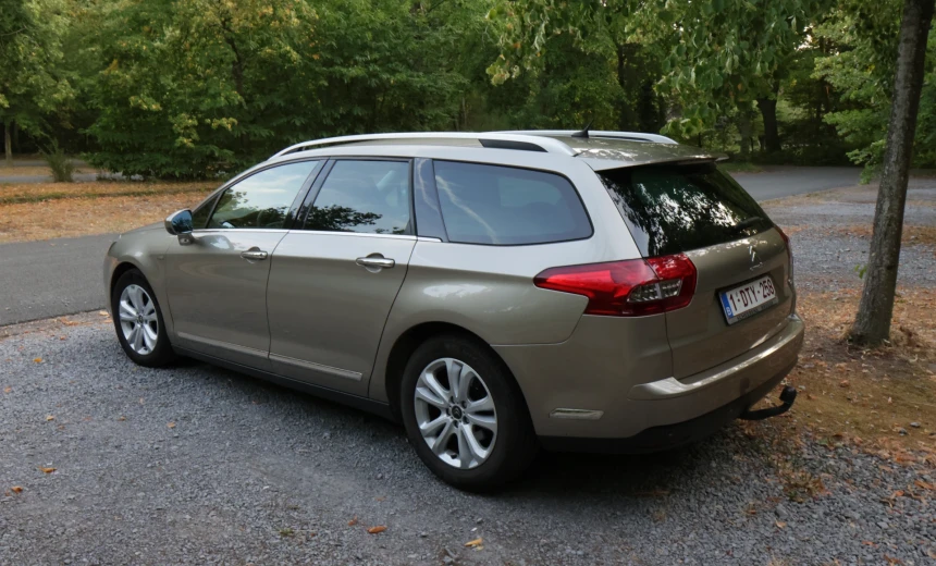 Citroen C5 2012 Diesel Manual Image 2