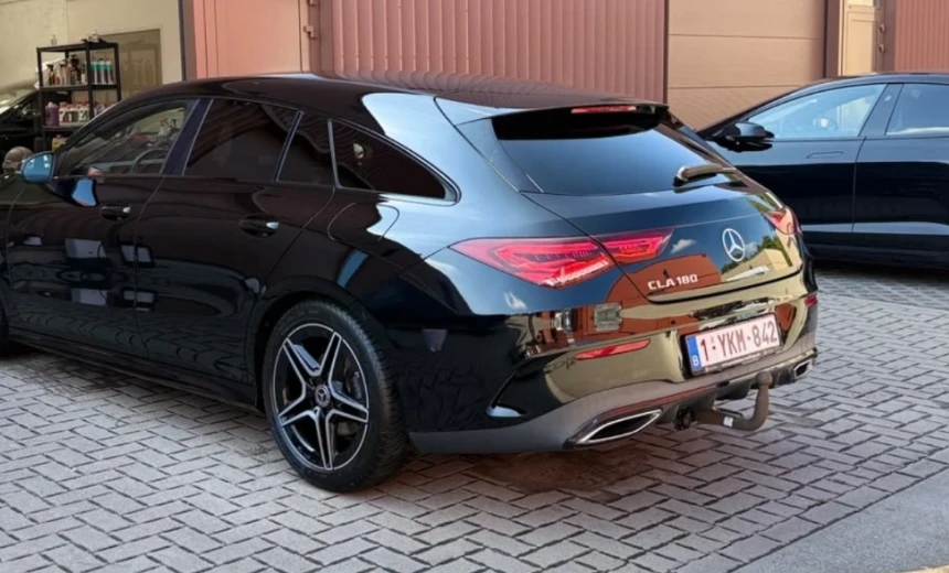 Mercedes-Benz CLA 180 2019 Gasoline Automatic Image 3