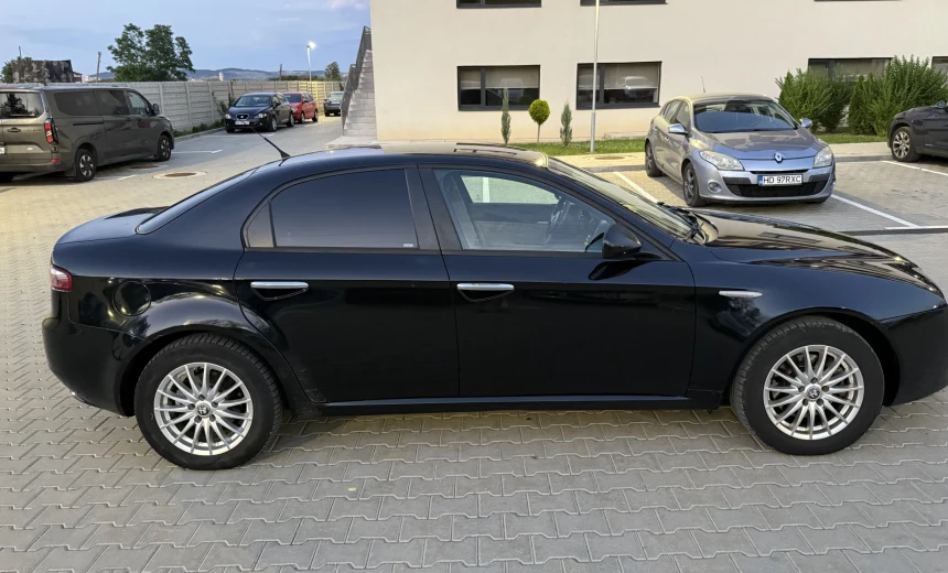 Alfa Romeo 159 2006 Diesel Manual Image 4