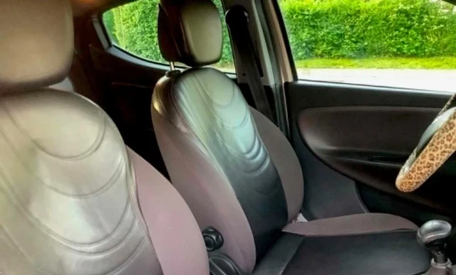 Lancia Ypsilon 2013 Gasoline Automatic Image 4