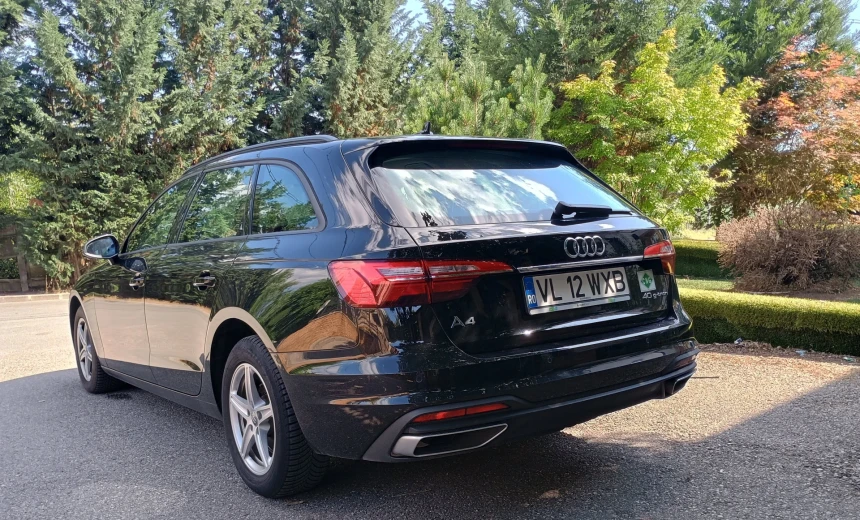 Audi A4 2020 CNG Automatic Image 4