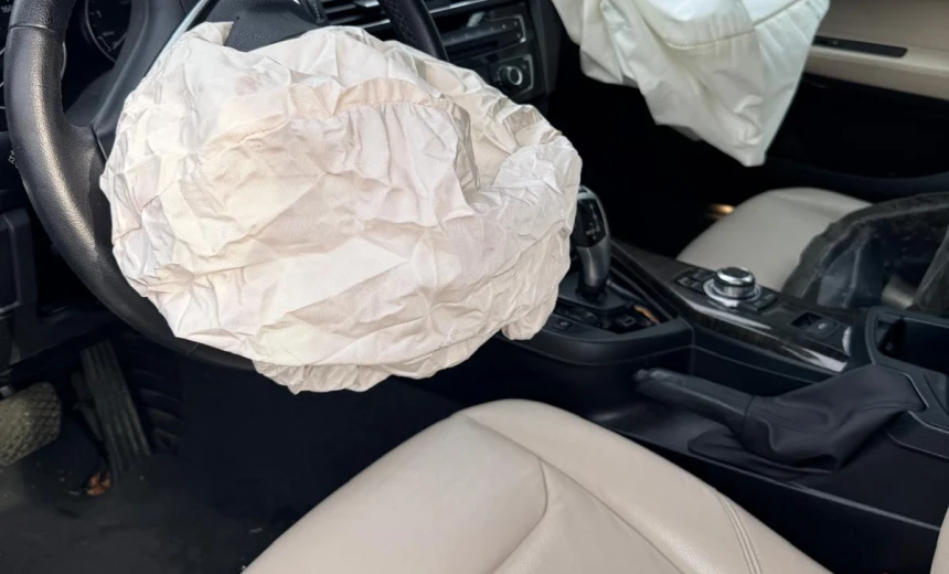 BMW 218 2015 Gasoline Automatic Image 13
