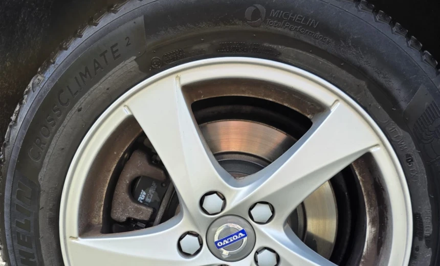 Volvo V60 2018 Gasoline Automatic Image 6