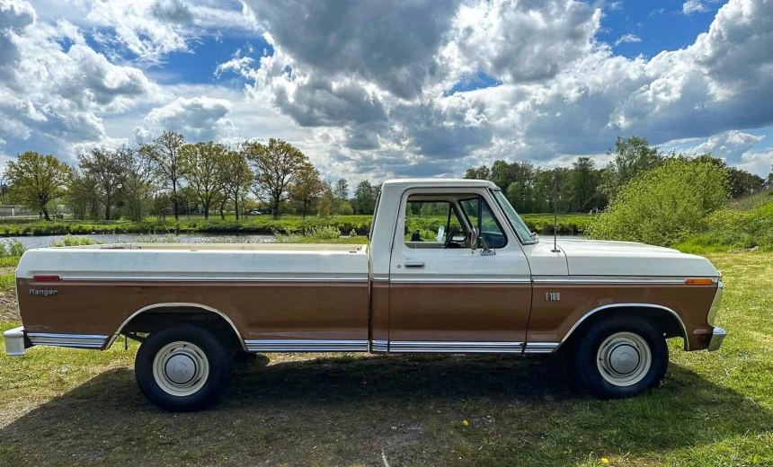 Ford F 100 1974 Gasoline Automatic Image 1