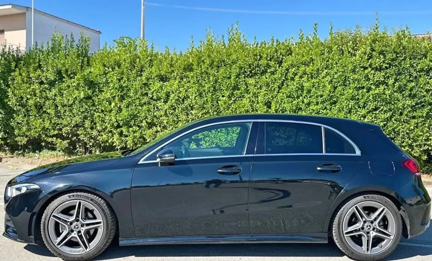 Mercedes-Benz A 180 2019 Diesel Automatic Image 1