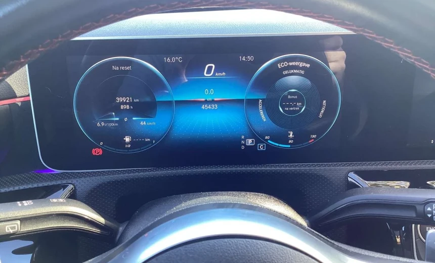 Mercedes-Benz CLA 200 2020 Gasoline Automatic Image 18