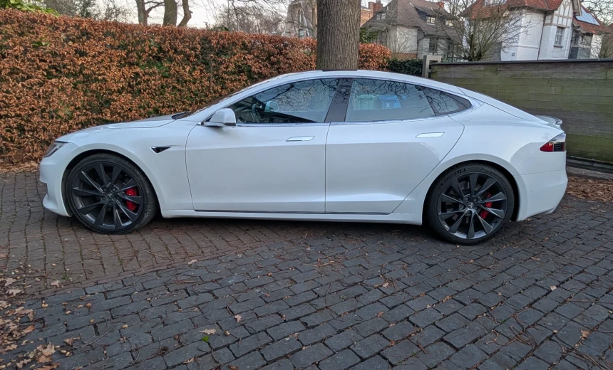 Tesla Model S 2019 Electric Automatic Image 3