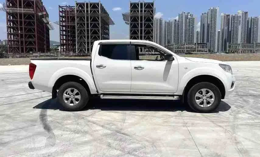Nissan Navara 2022 Gasoline Manual Image 2
