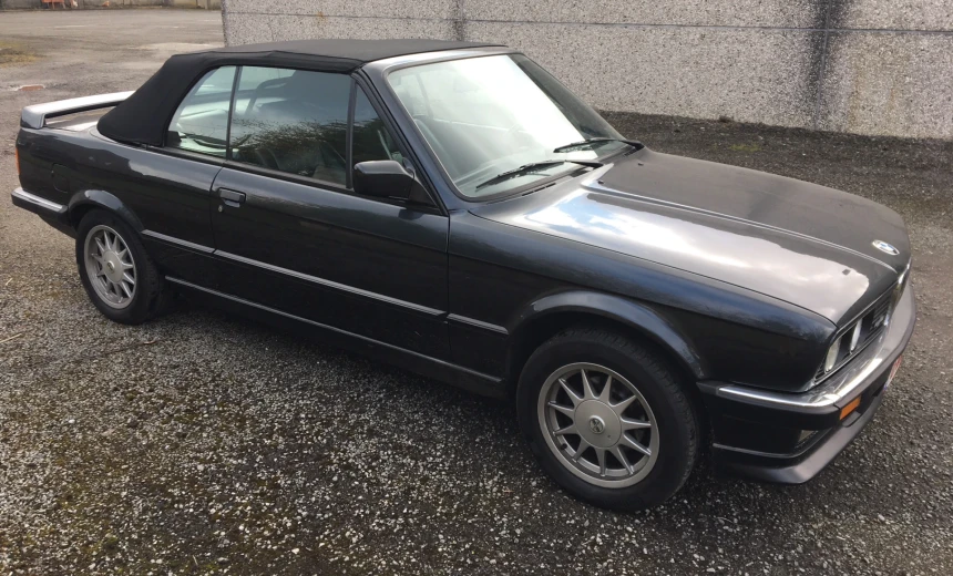 BMW 320 1988 Gasoline Manual Image 0