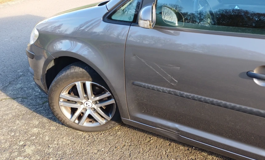 Volkswagen Touran 2009 Diesel Manual Image 6