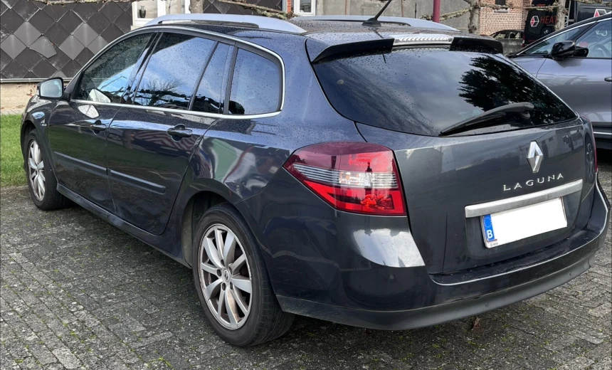 Renault Laguna 2013 Diesel Manual Image 8