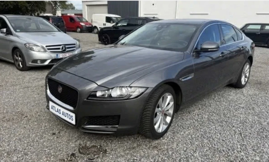 Jaguar XF 2019 Gasoline Automatic Image 10