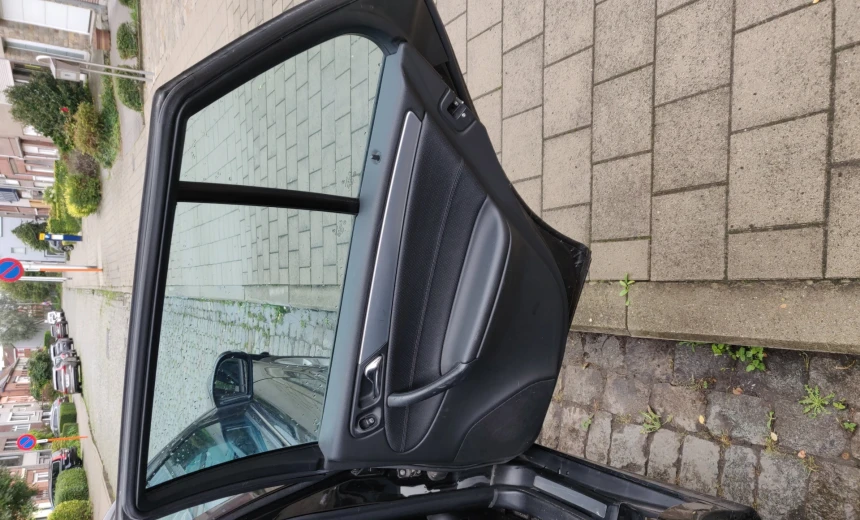 Mercedes-Benz C 200 2004 Diesel Manual Image 17