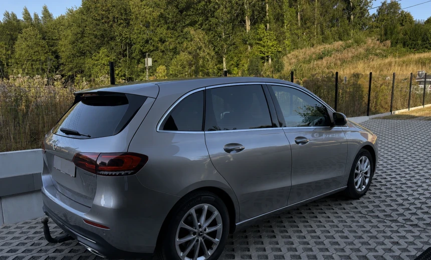 Mercedes-Benz B 180 2019 Diesel Automatic Image 2