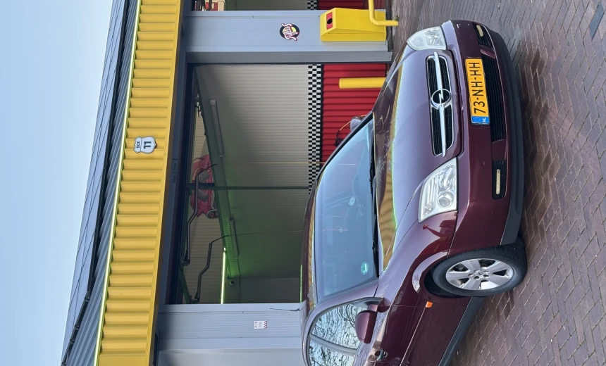 Opel Vectra 2003 Gasoline Manual Image 0