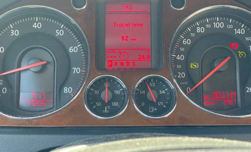 Volkswagen Passat 2007 Gasoline Automatic Image 0