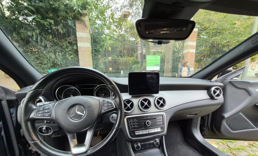 Mercedes-Benz CLA 200 2018 Diesel Automatic Image 12