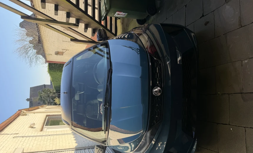 Aixam Crossover 2025 Diesel Automatic Image 0