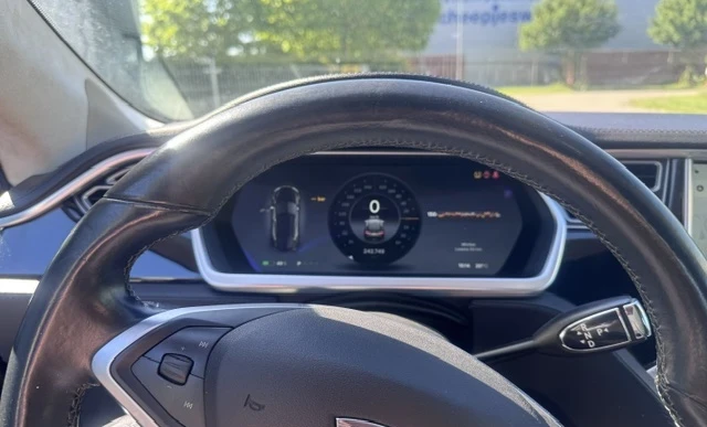 Tesla Model S 2014 Electric Automatic Image 4