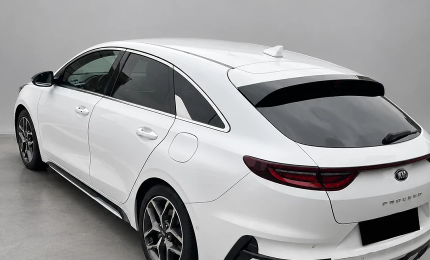 Kia ProCeed / pro_cee'd 2019 Gasoline Automatic Image 2