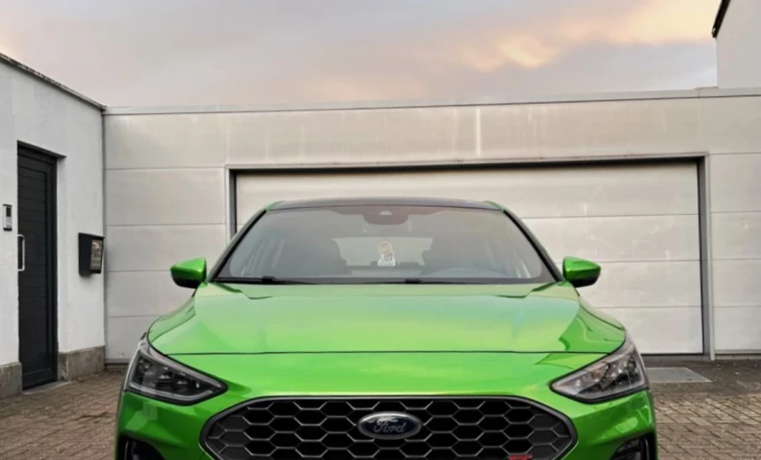 Ford Focus 2023 Gasoline Manual Image 7