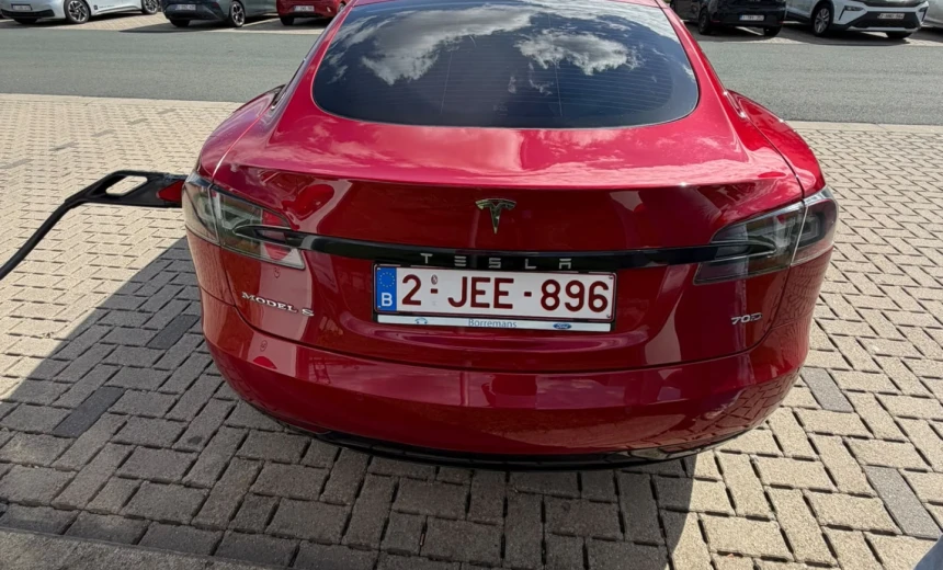 Tesla Model S 2016 Electric Automatic Image 3