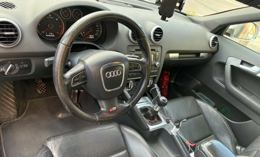 Audi A3 2009 Diesel Manual Image 3