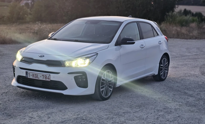Kia Rio 2021 Gasoline Manual Image 8