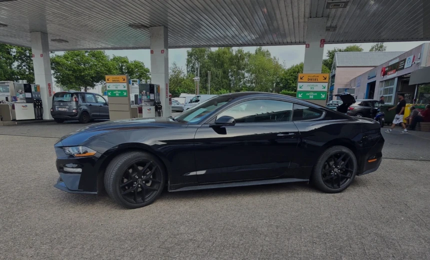 Ford Mustang 2018 Gasoline Automatic Image 4