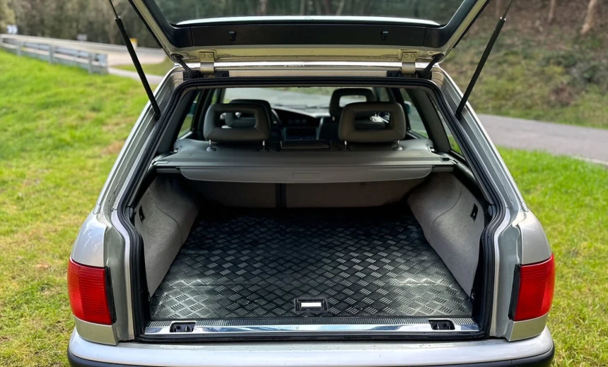 Audi S4 1992 Gasoline Automatic Image 7