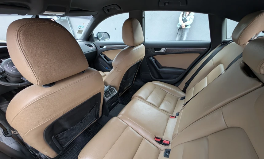 Audi A5 2012 Gasoline Manual Image 1