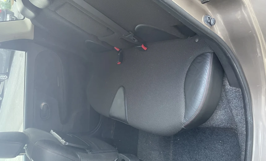 Nissan Note 2006 Diesel Manual Image 10