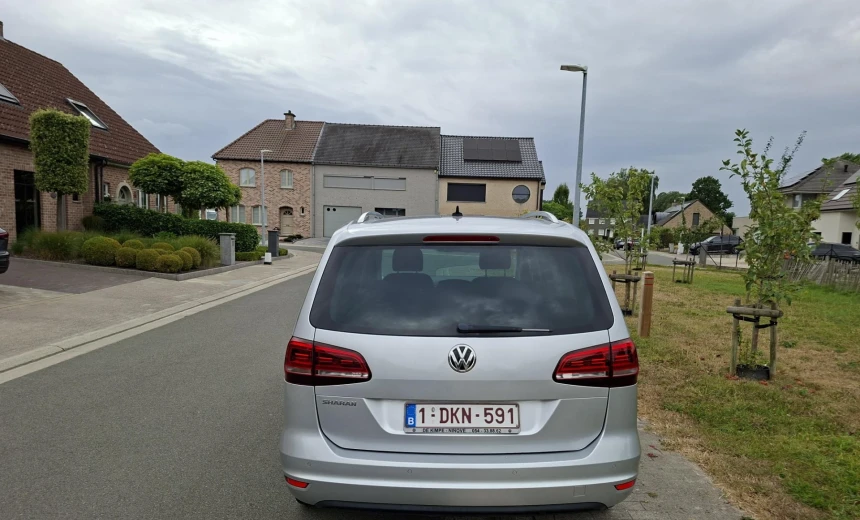 Volkswagen Sharan 2016 Gasoline Automatic Image 6